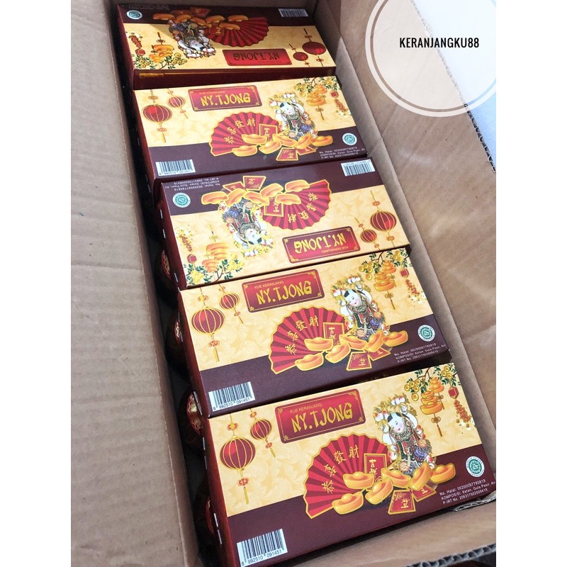 

Kue Keranjang Imlek Halal / Dodol Cina / Nian Gao / Thiam Pan / Ny Tjong Isi 2 10kg (Kotak)