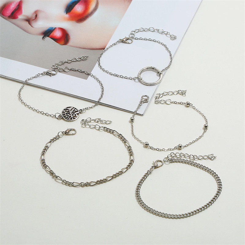 5pcs / Set Gelang Multilayer Bentuk Bulan Dan Telapak Tangan Hollow Gaya Klasik Untuk Wanita