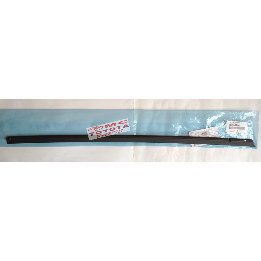 Pelipit Pintu Karet Kaca Dalam Depan Kiri Rush Terios 68172-BZ060