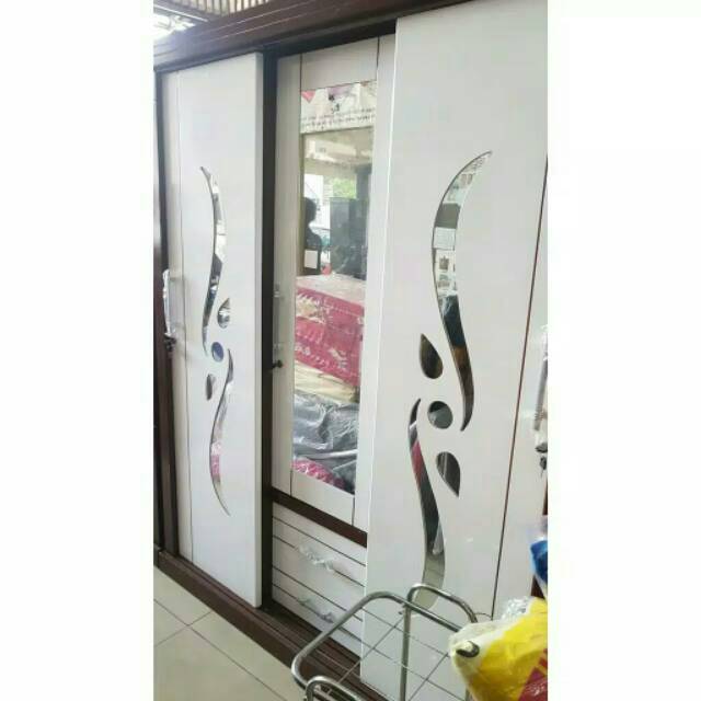 Lemari pakaian 3pintu model bukaan geser sliding