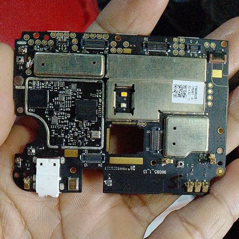 mesin Luna G55 elevate 4/32 hidup minus WiFi only