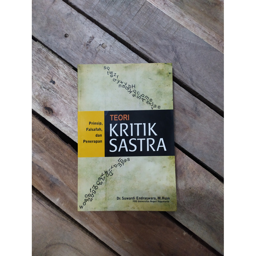 Teori Kritik Sastra