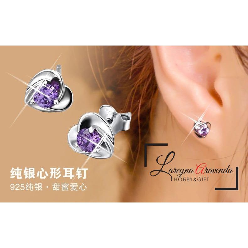 Anting Wanita Titanium Model Love Kristal Crystal Anti Karat Non Alergi AT018