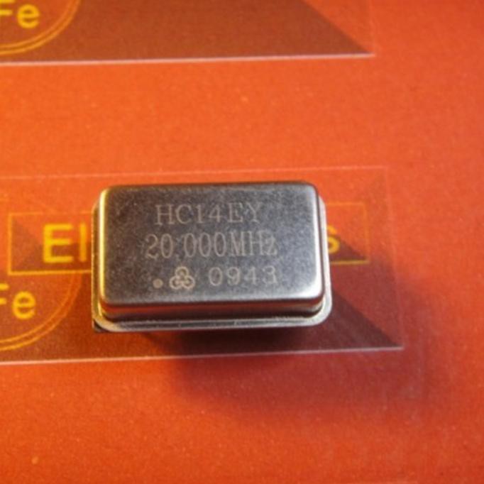 20 MHZ Oscillator