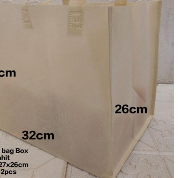 

♞ GODDIE BAG BOX JAHIT BAHAN SPONDBOND UK 32X27X26CM ISI 12PCS ✮