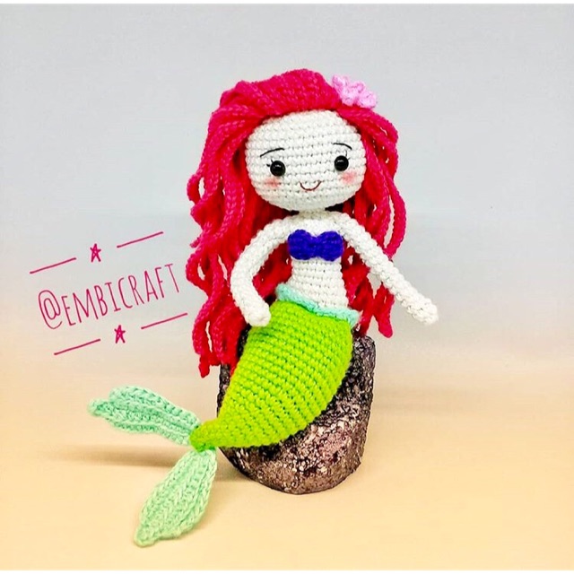 Boneka rajut Ariel the mermaid
