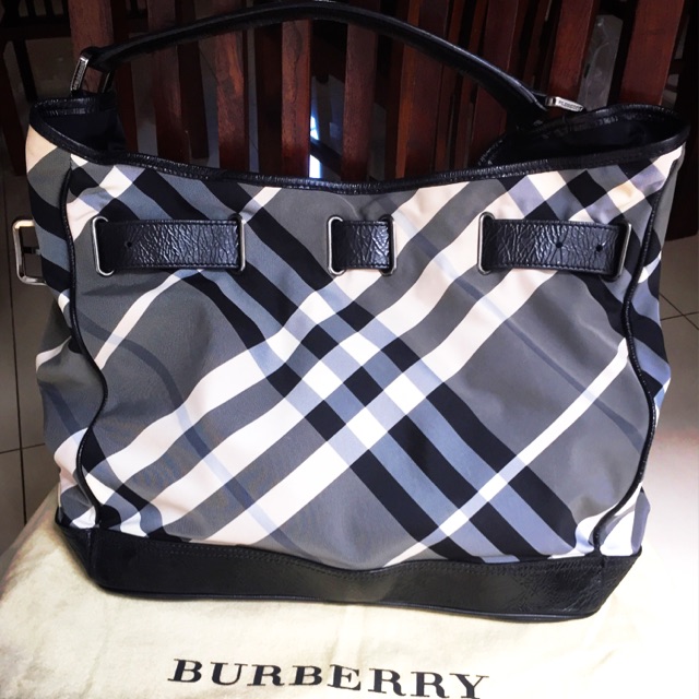 Tas Burberry Authentic