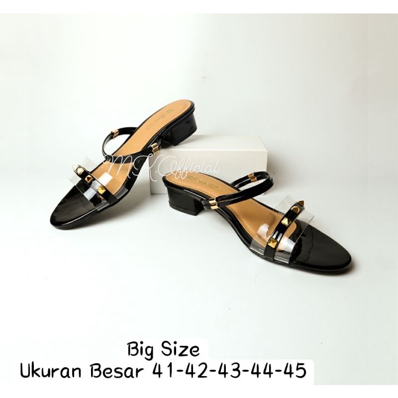 Sandal Slop Makazi Big Size 41 42 43 44 45 / Sendal Valentino Wanita Kasual Santai Hitam, 41