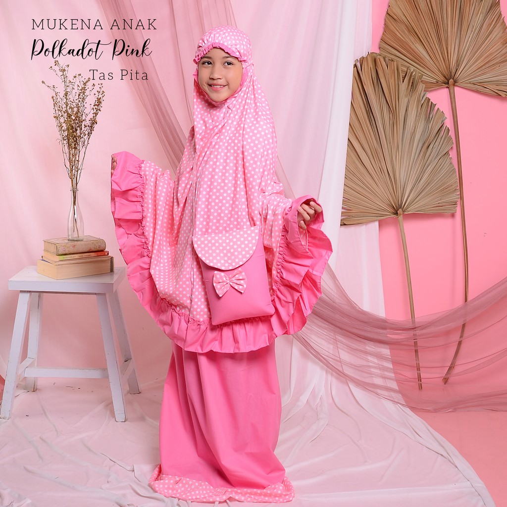 PUSAT MUKENA TASIK - MUKENA ANAK KATUN POLKADOT PINK TAS PITA