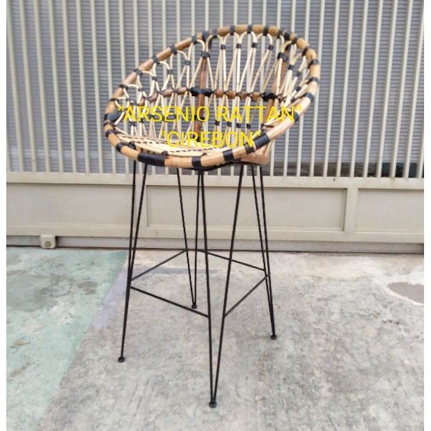 Kursi Bar / Barstool Rotan Alam Kwalitas Export