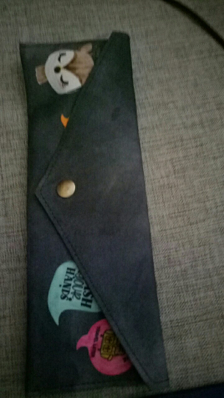 Sendok Garpu Case Include Cutlery