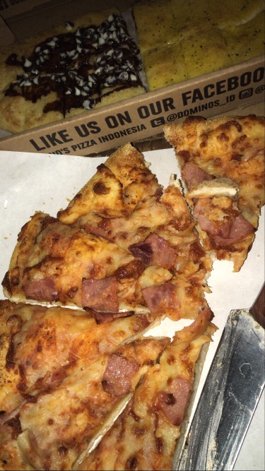 Crop Top Etnik Atasan Batik Wanita Modern By  Batik Dua Putri Collection