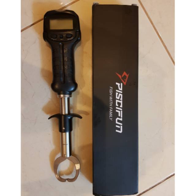 Lip Grip Penjepit / Mulut Ikan Dengan Timbangan Digital