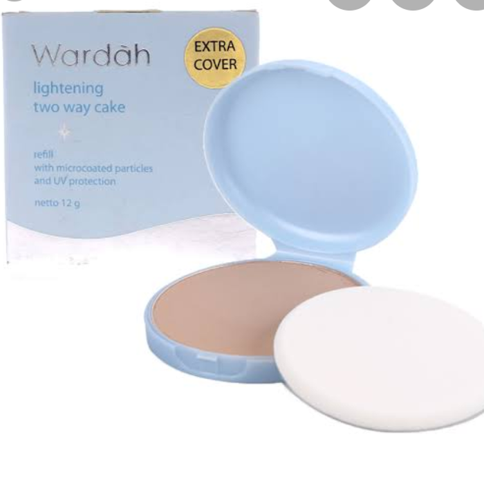 Wardah lightening refill extra cover bedak padat