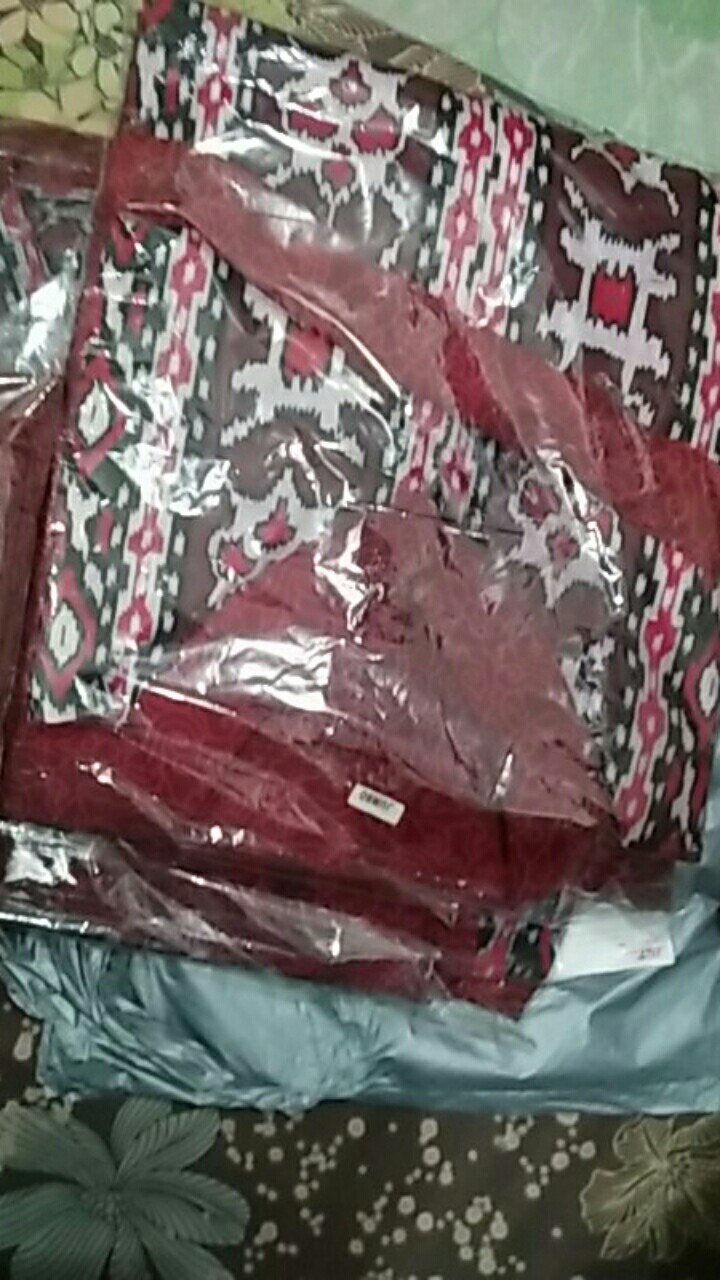Batik Couple Keluarga Original Uzla Collection Motif Megamendung Merah
