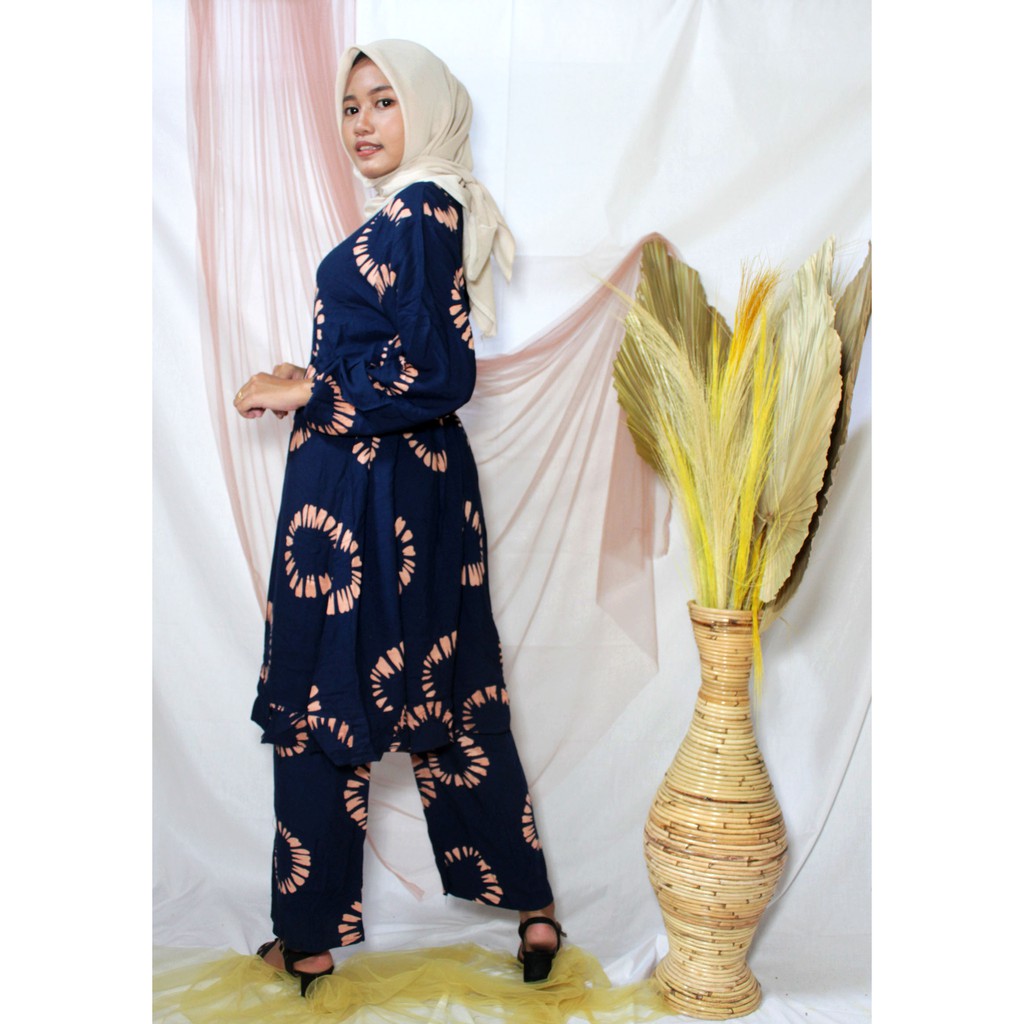 One Set Tunik / One Set Rayon / Setelan tunik / Setelan wanita motif