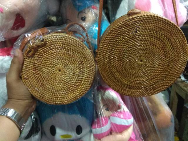 TERMURAH! TAS SELEMPANG BUNDAR BAHAN FULL ROTAN ASLI - SOUVENIR UNIK BEST SELLER READY STOCK JOGJA