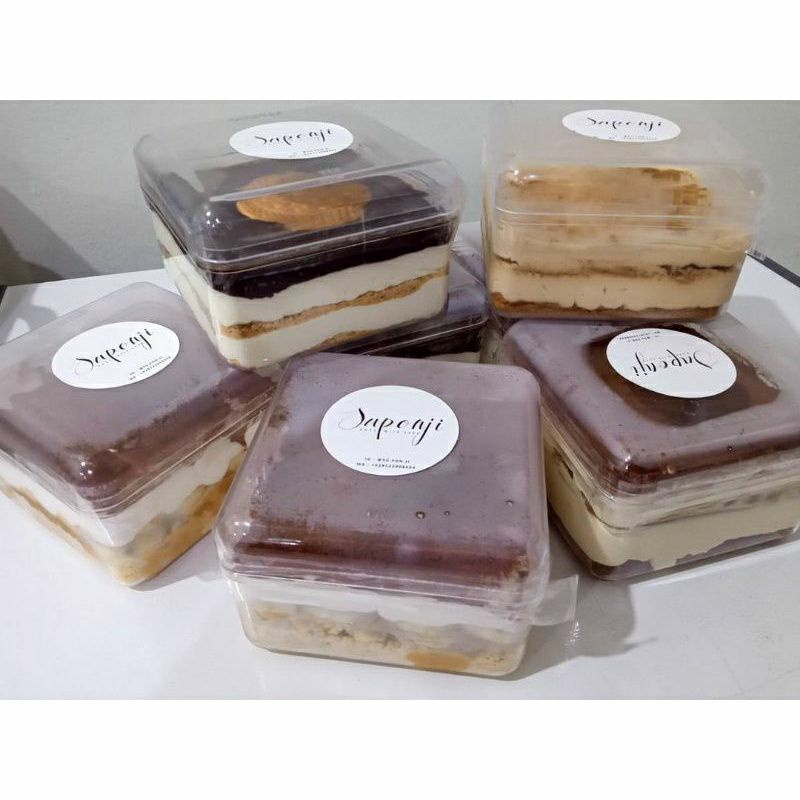 

Dessert Box I(Tiramisu / Marie Regal/Biscoff Cheesecake / banofee)