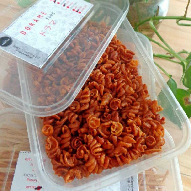 

Dorame food makaroni spiral dalam kemasan box isi 150 gram