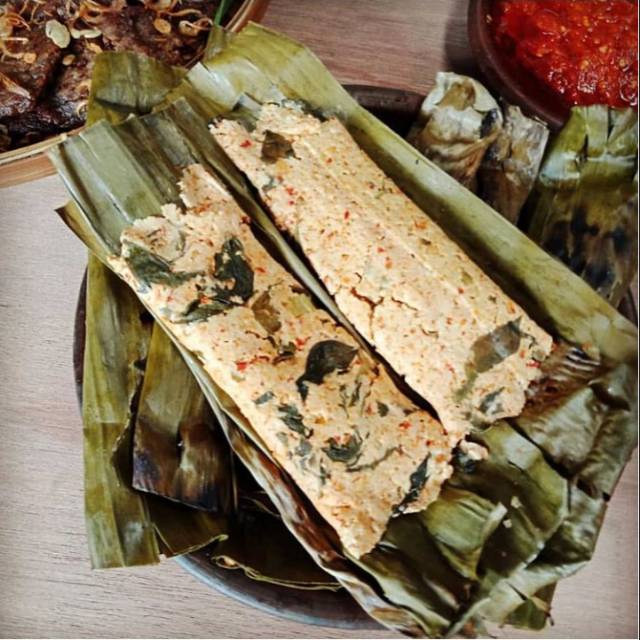 

Pepes TAHU by Lia Kitchen