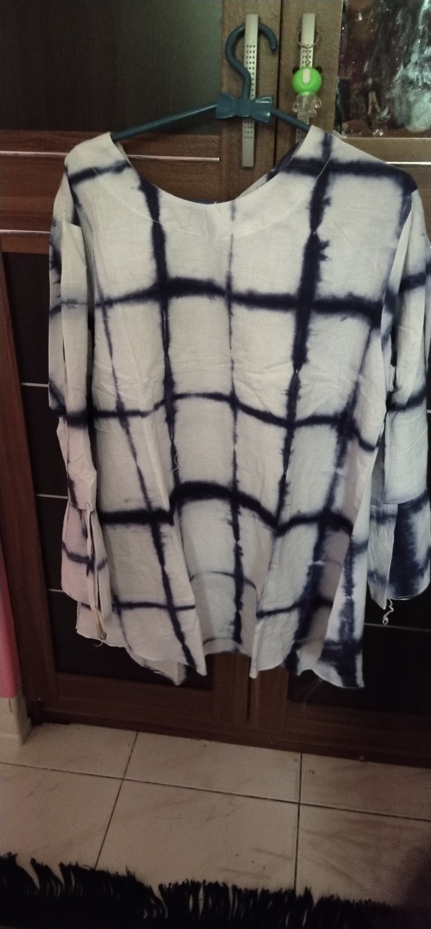 Blouse Lonceng Shibori Katun Batik Wanita Atasan Motif Tie Dye Handmade Jumputan Blus Sibori Tiedye