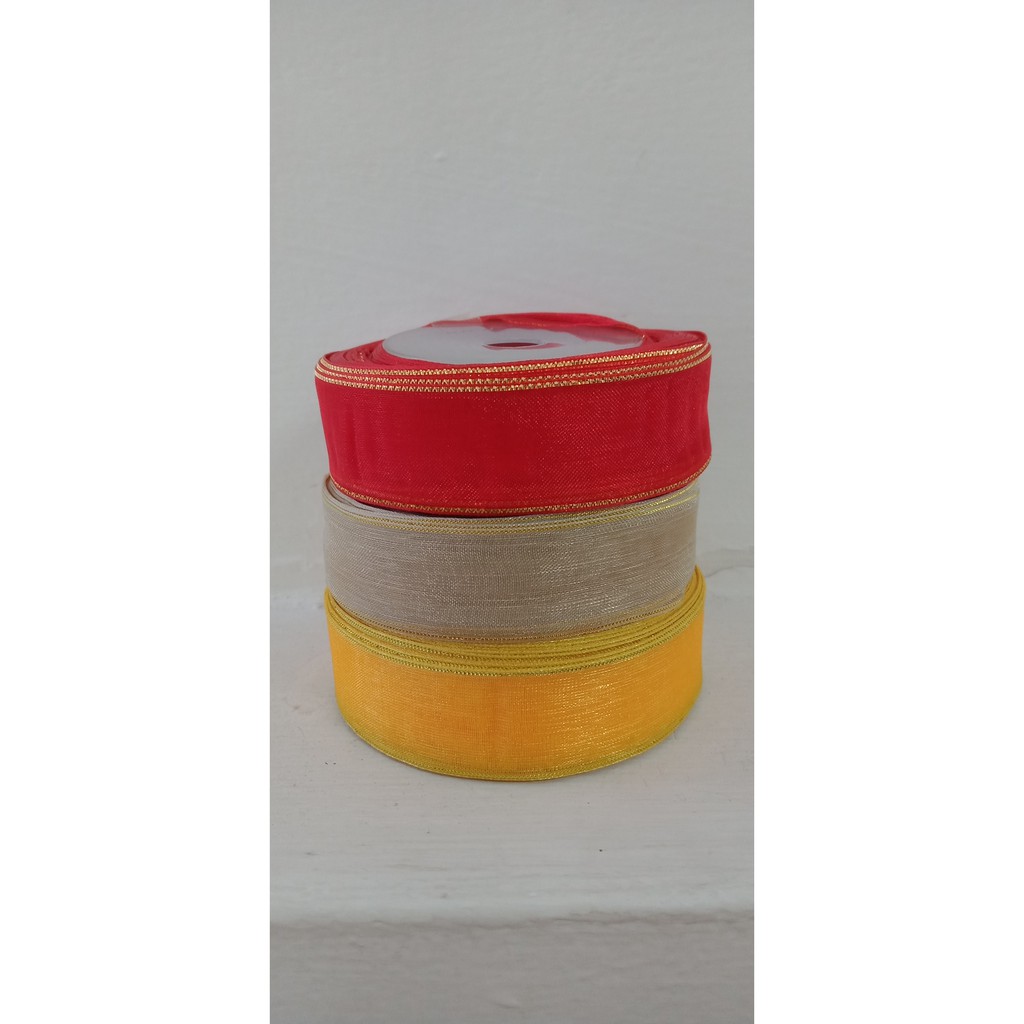 

POR201 Per Rol 20 mm Pita Organdi List Emas Hias Bingkisan Kado Ribbon