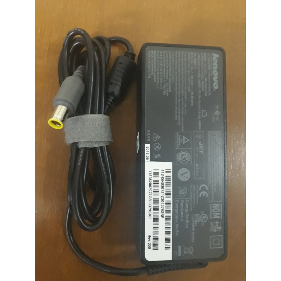 Adaptor Charger Laptop LENOVO 20V - 4.5A 90W (PIN Jarum) ORIGINAL