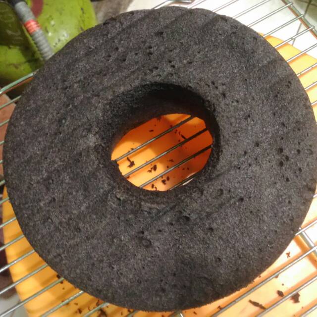 

Menjual berbagai macam bolu dan kue tart,kue nastar,kue kacang,permen agar2,,
