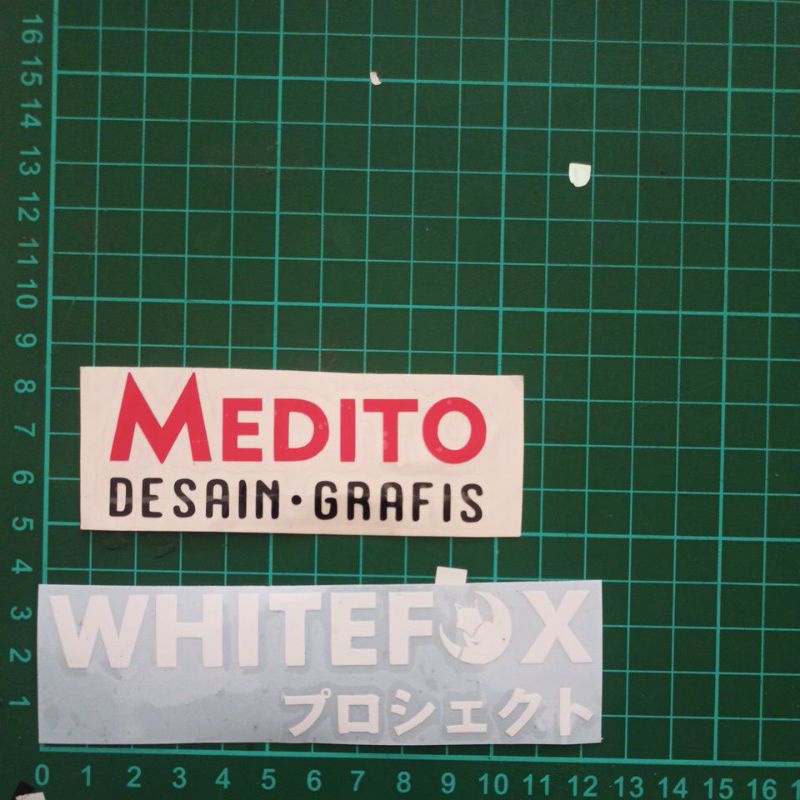 Sticker Cutting White Fox