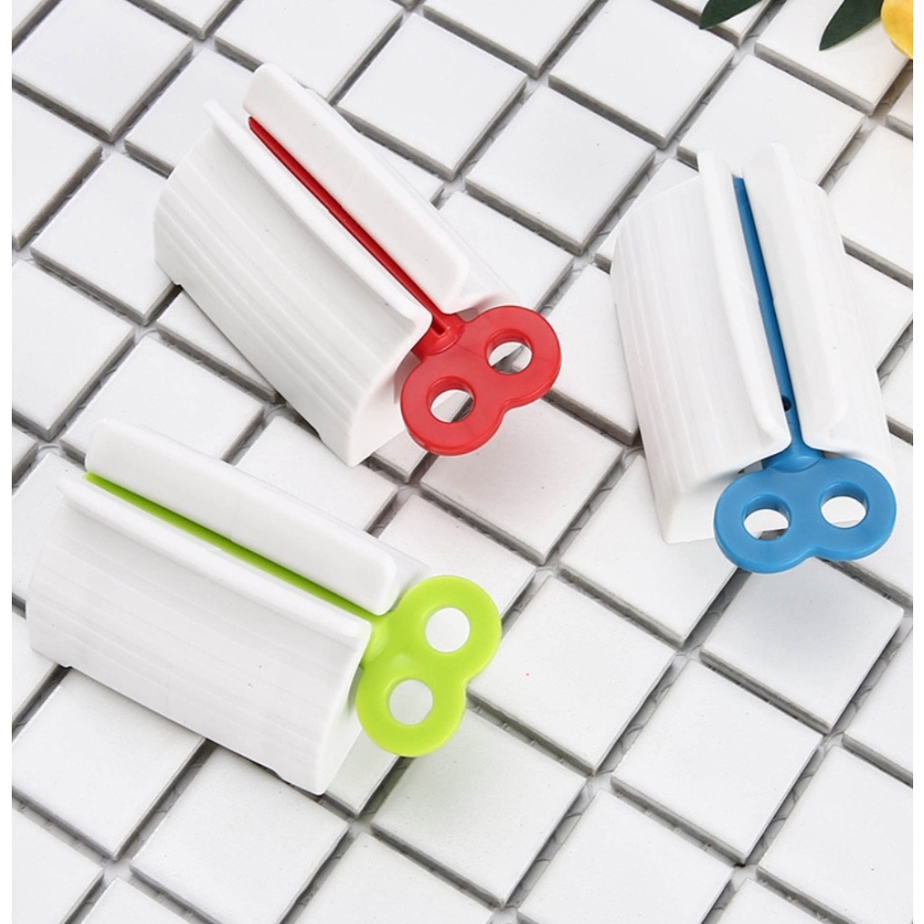 Alat Penjepit Odol Putar Roll Peras Pasta Gigi