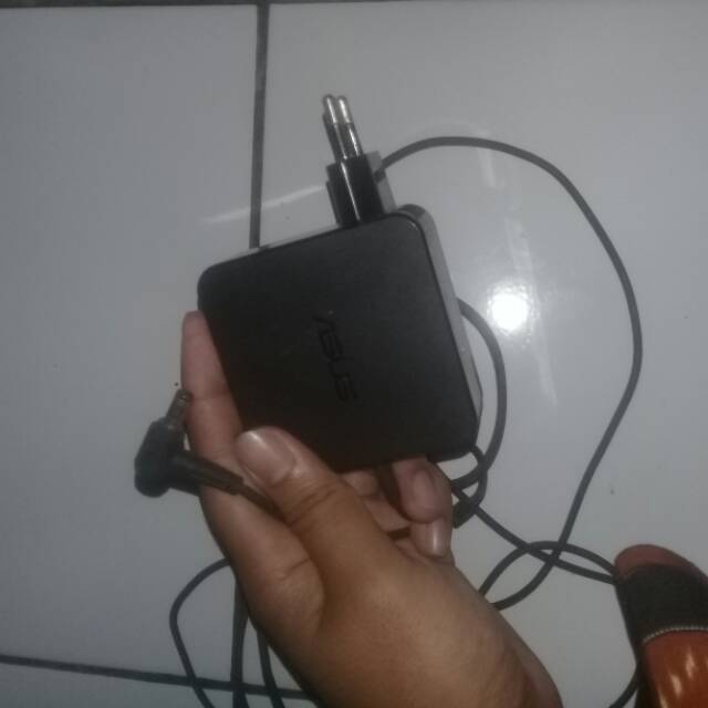 Adaptor/charger/Cas laptop asus