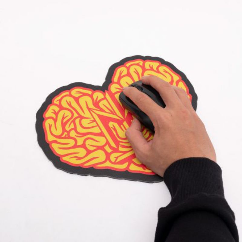 MATERNAL X PWG - LOVETHREAT MP