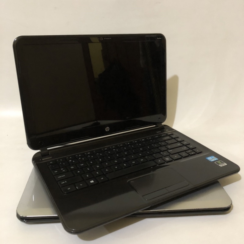 Laptop Gaming Editing - Slim/tipis - Core i5 gen 3 - Dual Vga Nvidia - Ram 8GB