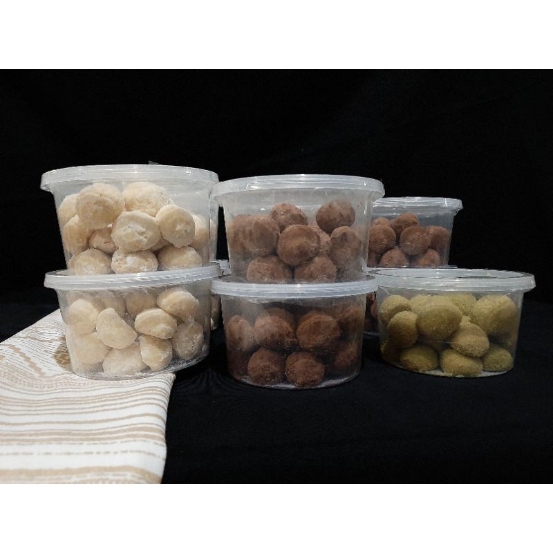 

Premium Putri Salju - Option: Original, Chocolate, & Matcha