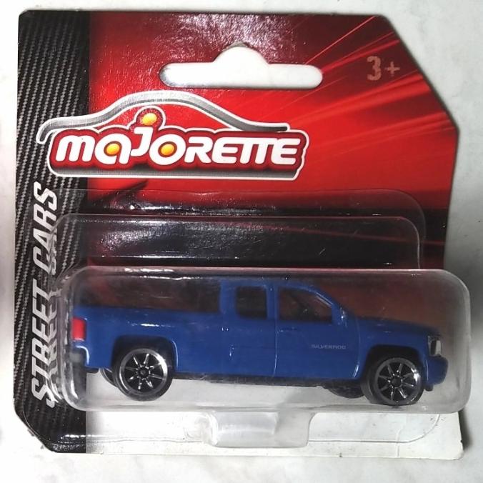 paling diminati] majorette chevrolet silverado