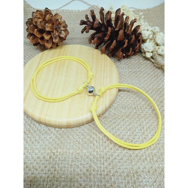 gelang couple magnet warna 1 pasang (2 gelang).