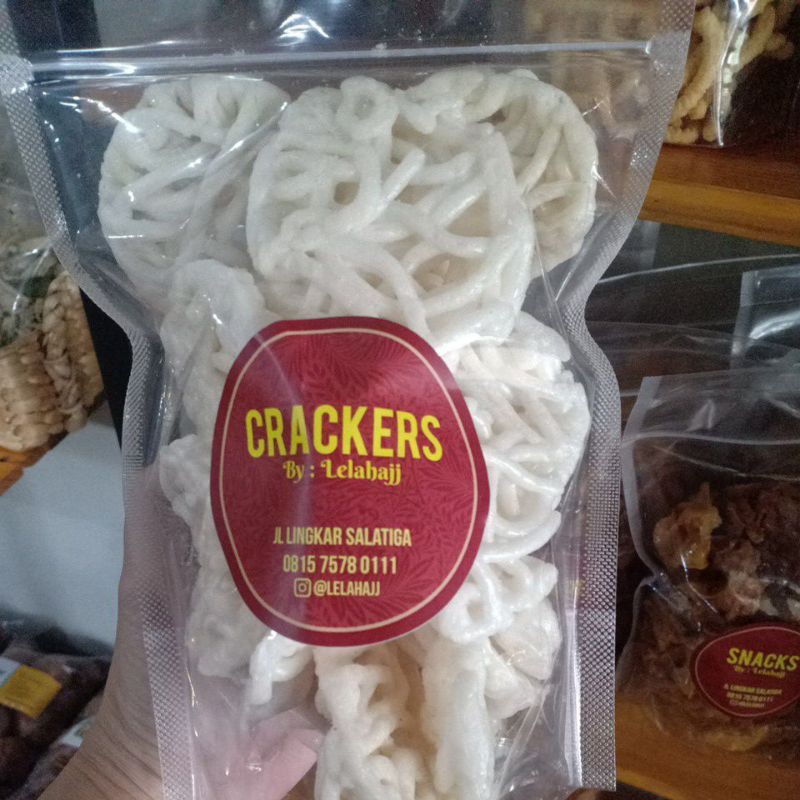 

kerupuk tengiri keriting