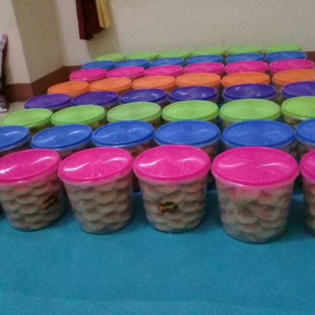 

Kue kacang mak enak