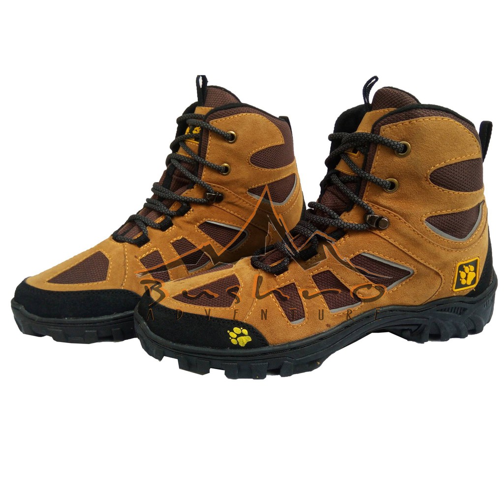 Sepatu Outdoor-Sepatu Gunung Jack Wolfskin Atau Sepatu Hiking JWS Brown-yellow