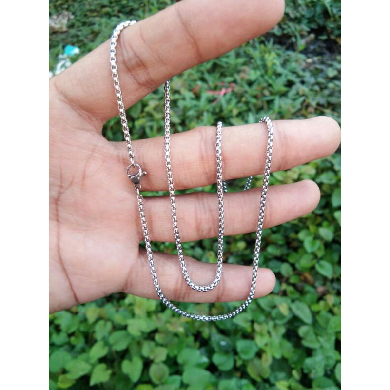 KALUNG TITANIUM HOLO BULAT WARNA SILVER