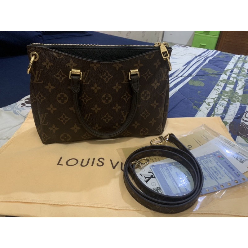 LV Pallas Medium