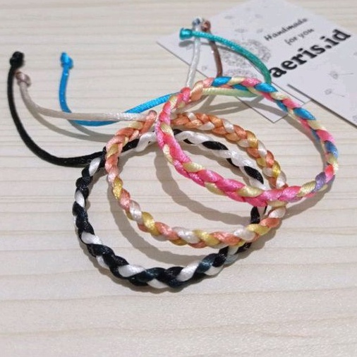 Gelang Multicolor Braided