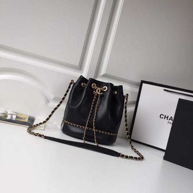 ChanelBucket Bag