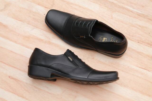 SEPATU PRIA FORMAL KULIT ASLI CEVANY PIERE ORIGINAL