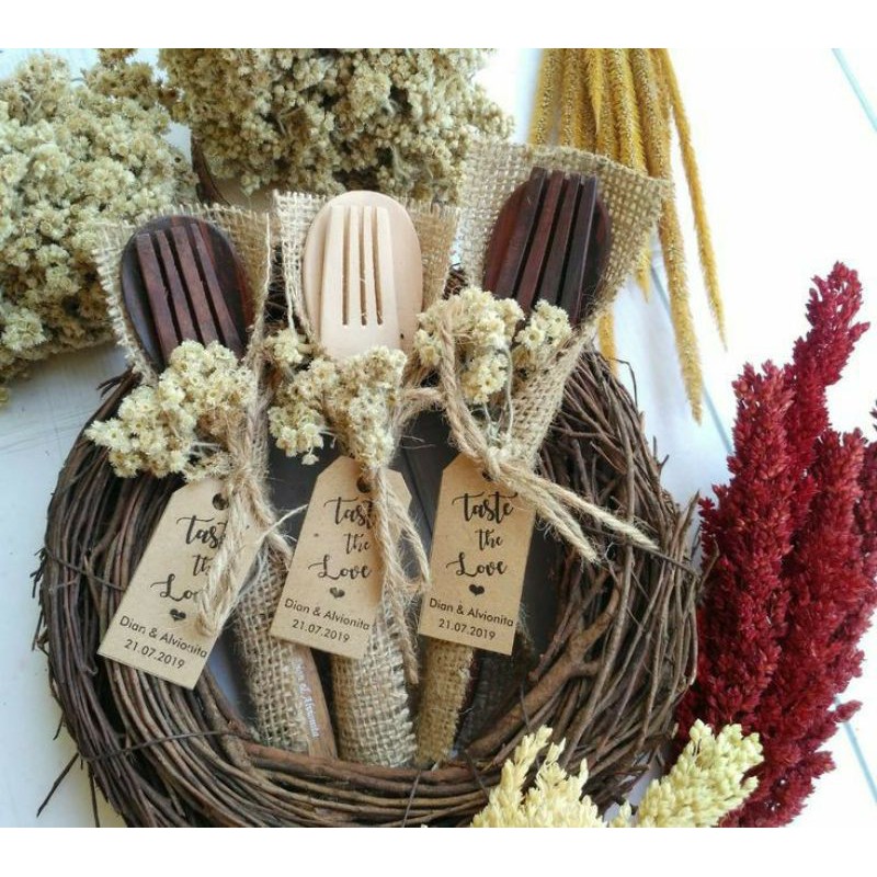 Souvenir sendok/garpu kayu untuk pernikahan/lamaran | Shopee Indonesia