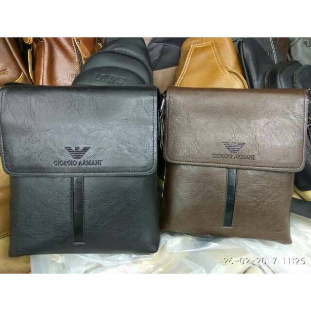 Tas slempang pria jeep