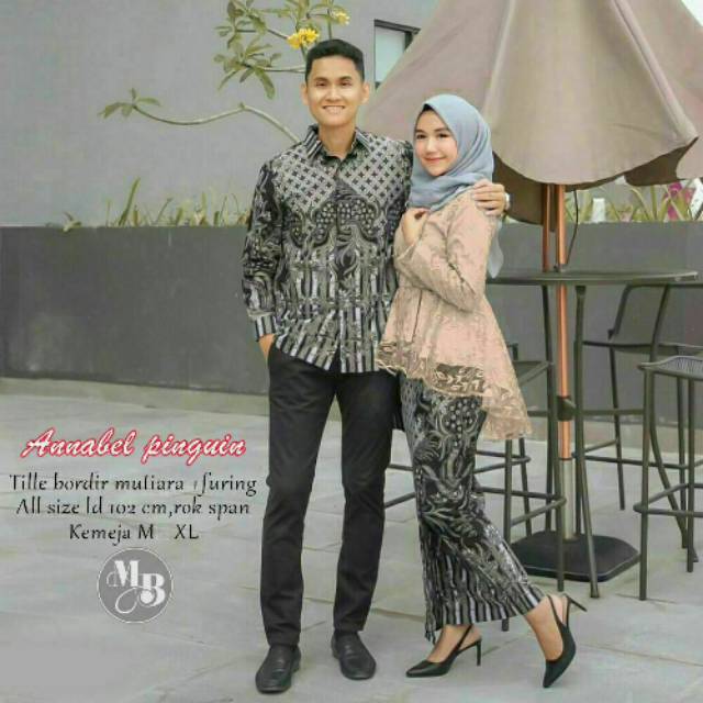 Couple batik kebaya modern model pinguin