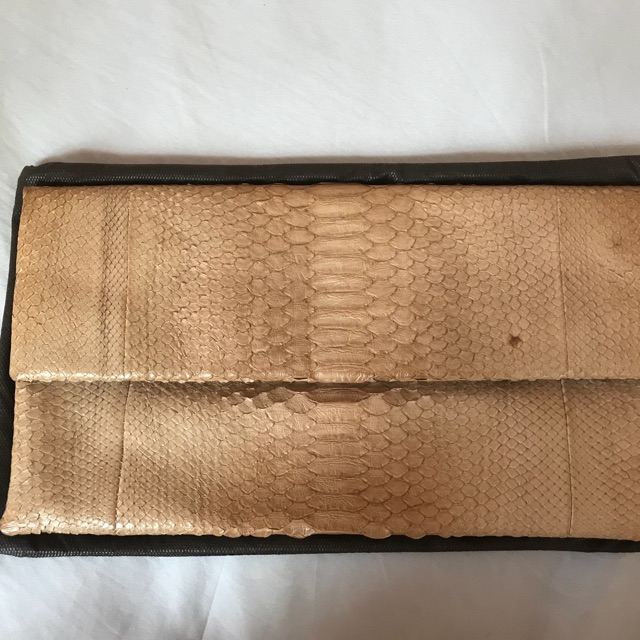 Preloved clutch kulit ular
