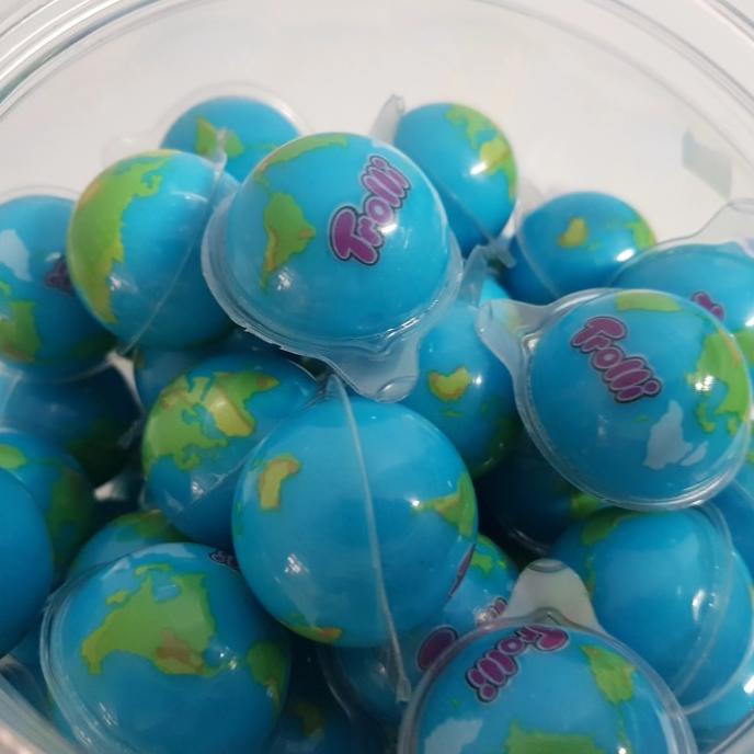 

Cuci Gudang Awal Tahun Trolli Planet Gummi Earth Marshmallow Jelly 1pcs Permen Anak Korea Cuci