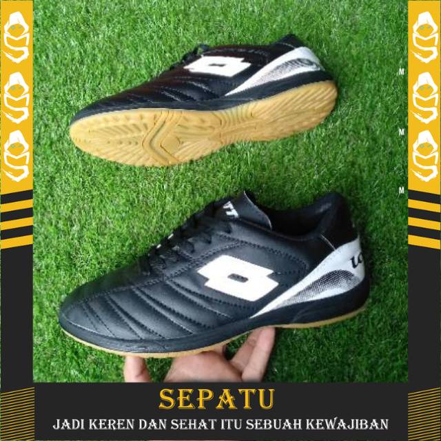 Sepatu futsal jumbo bigsize ukuran 43 44 45 46 47 / Sepatu putsal jumbo / sepatu bola jumbo / sepatu